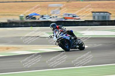 media/Sep-07-2025-TrackXperience (Sun) [[ee17e62fad]]/Level 2/Session 4 (Lower Chicane)/